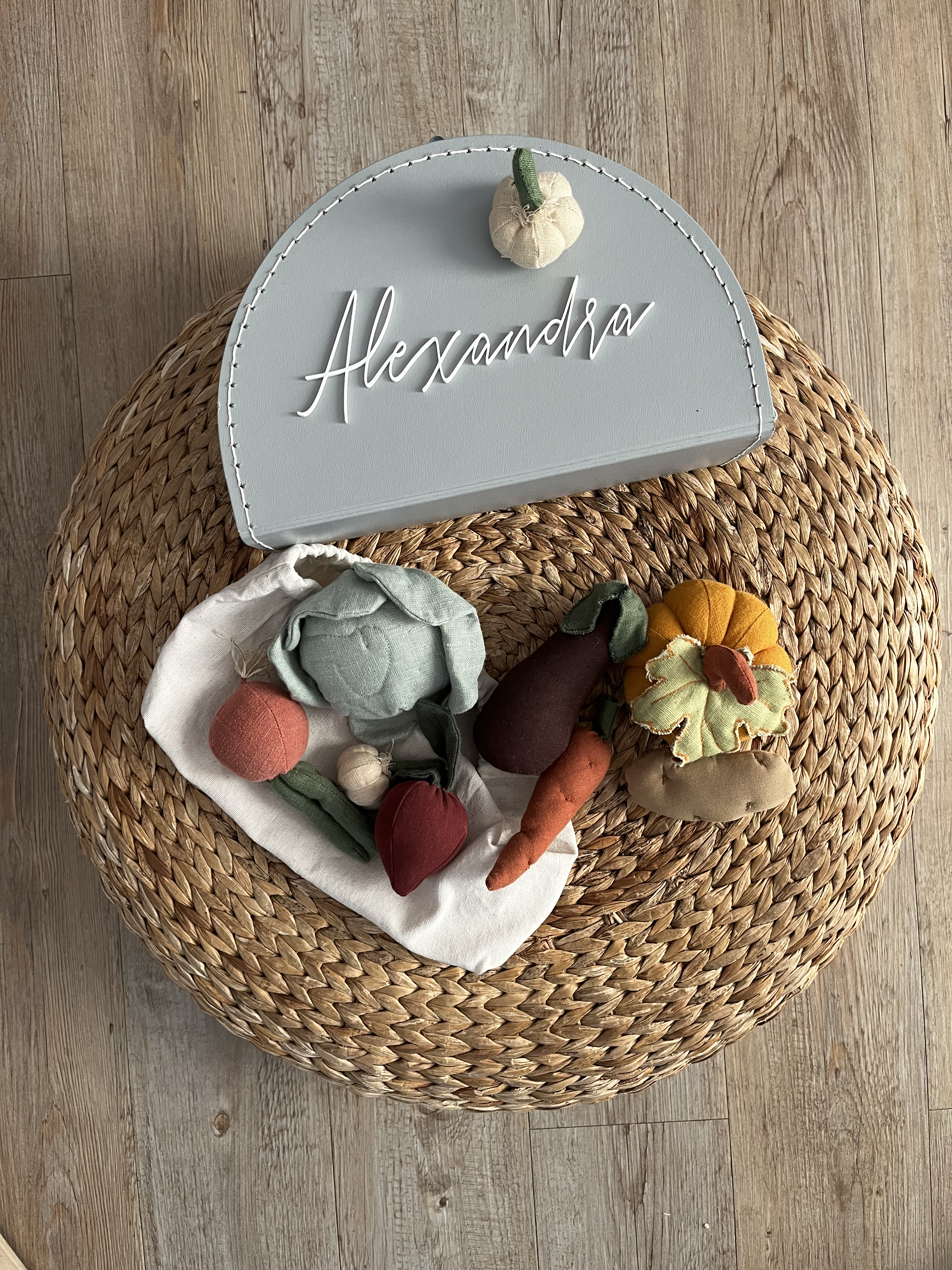 little farmer - darkovy set - kufrik a lnena zelenina